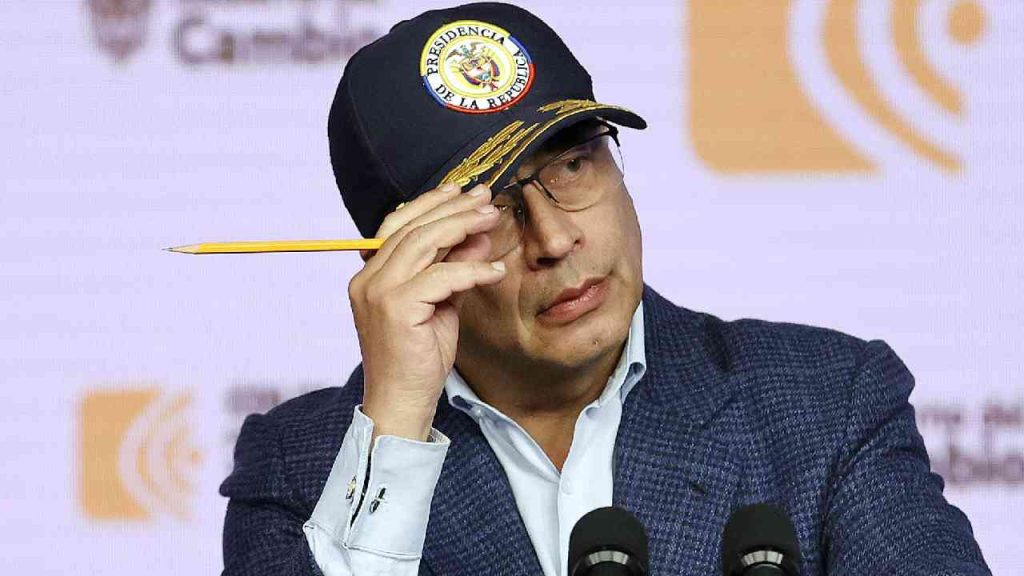 El uribismo considera que la primera mitad del gobierno Petro ha sido un “retroceso” para Colombia