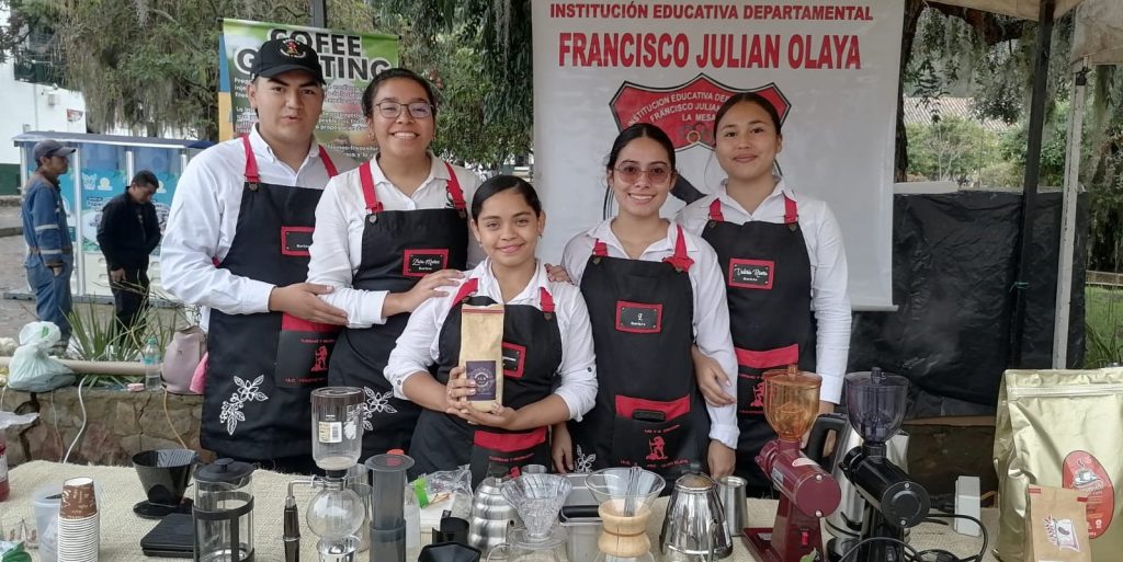 Cucunubá fue epicentro de la educación técnica en turismo