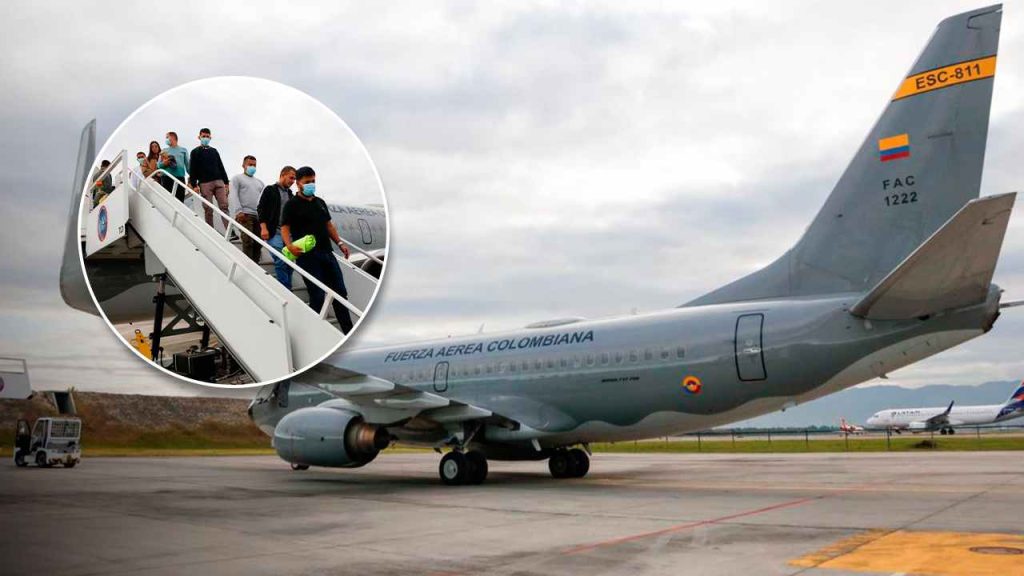Llegan deportados a Colombia