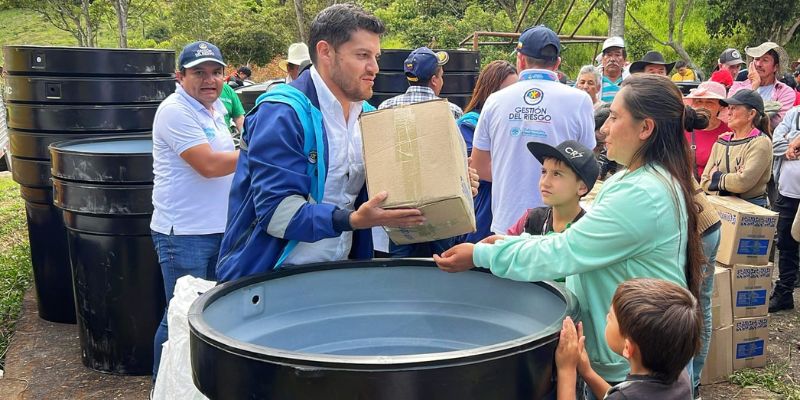 Ayudas Humanitarias en chipaque