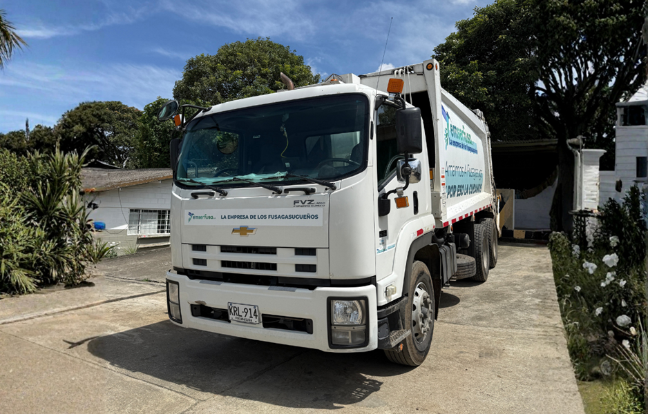 EMSERFUSA AJUSTA FRECUENCIA